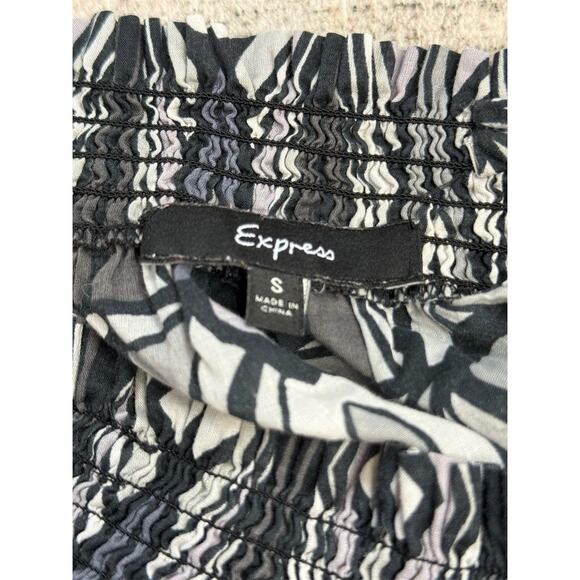 Express Geometric Blouse Short Sleeve Size S Casual Aztec peasant cotton - Picture 6 of 6